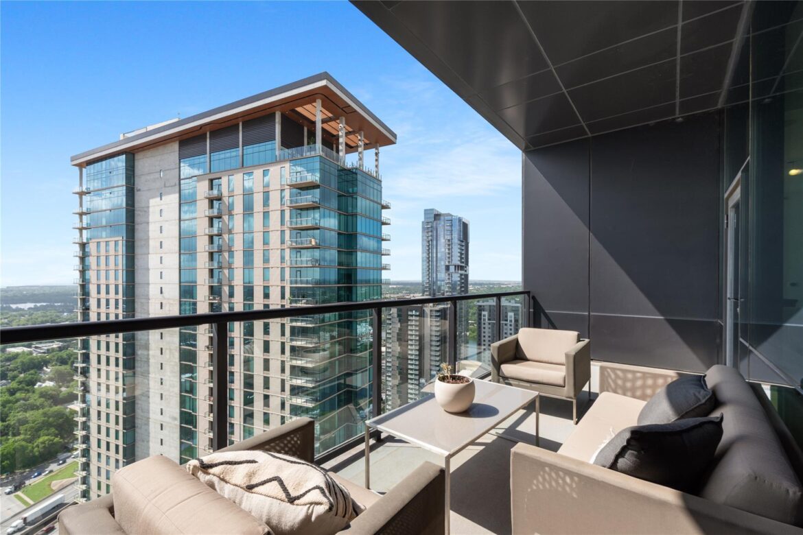 Lifestyle Austin TX and Rainey Street Penthouse