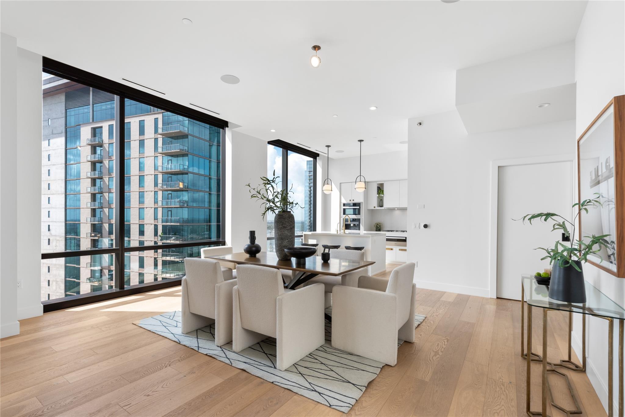 Lifestyle Austin TX and Rainey Street Penthouse