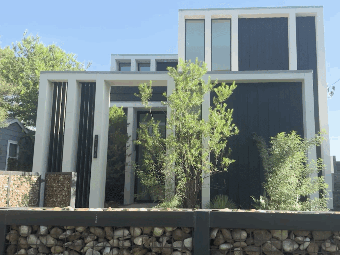 Million dollar home on Lawnmont in North Austin is featured on Lifestyle Austin TX with Catenya McHenry