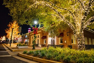 Hometown Holiday in Round Rock, Texas is featured on Lifestyle Austin TX