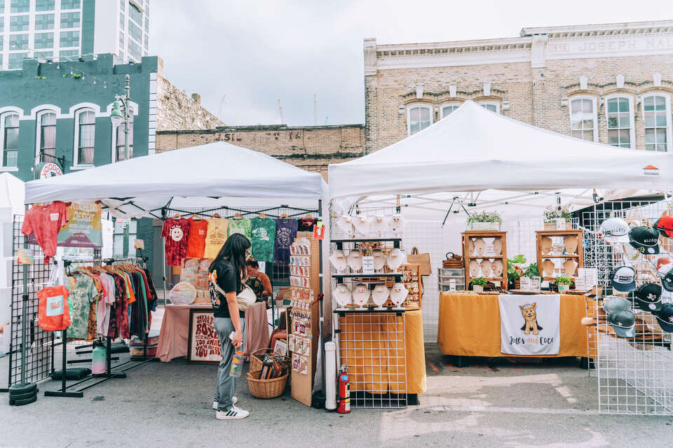 Pecan Street Festival featured on Lifestyle Austin TX with host Catenya McHenry